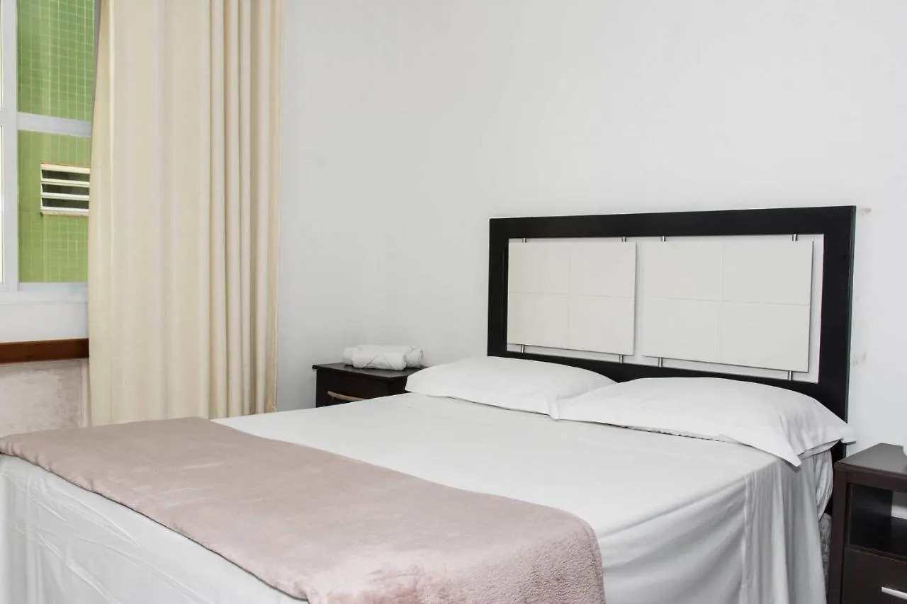 Apartamento Jurerê para 4 hóspedes, 2 quadras da praia Florianópolis 0*,